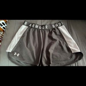 UNDER ARMOUR SHORTS 💪